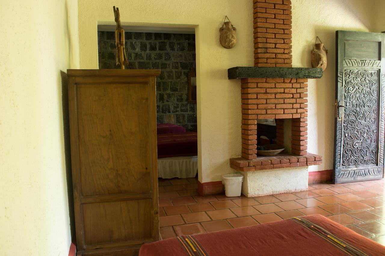 Hotel Toliman San Lucas Tolimán Dış mekan fotoğraf